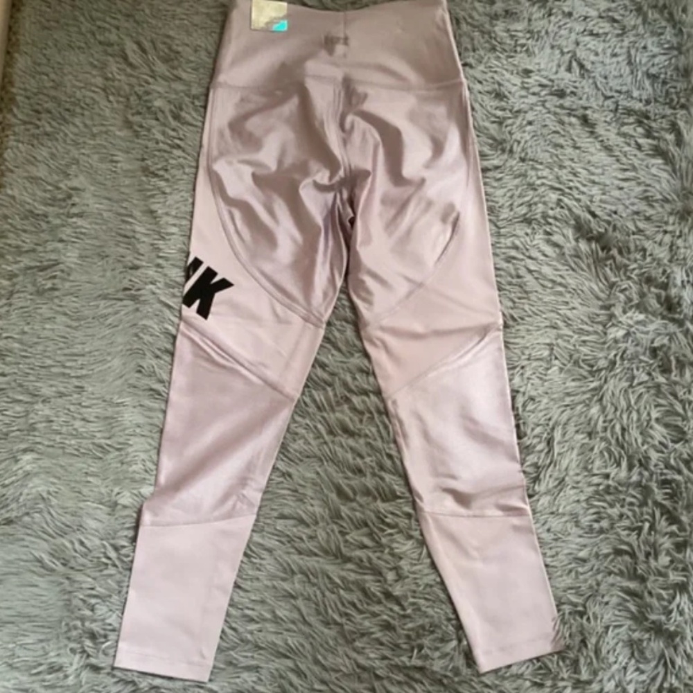Victoria’s Secret Pink Ultimate High Waist Ankle Legging Size S NWT